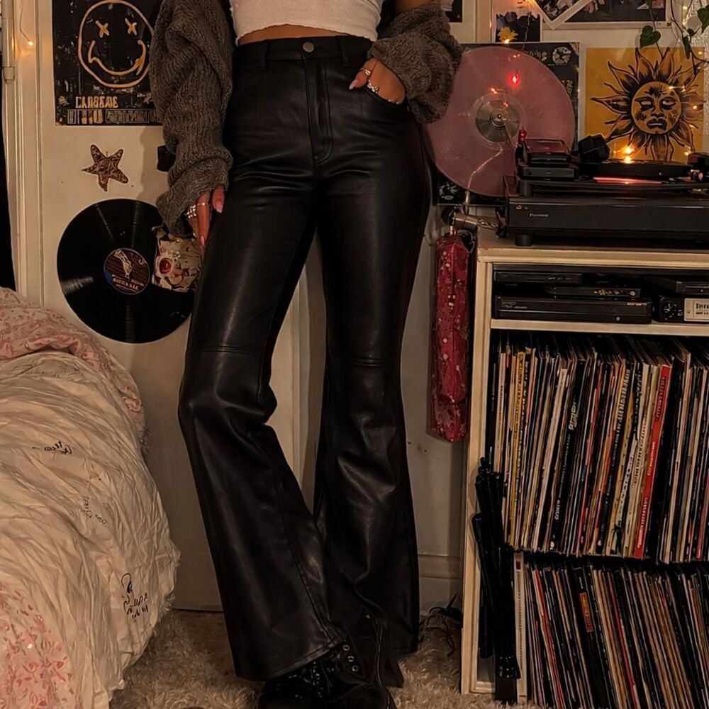 Free People Sasha Cropped Kick Flare Faux Leather Pants Size 6 Edgy Minimal